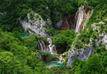 Giorno 3: ISOLA DI PAG - SENJ - PARCO NAZIONALE DI PLITVICE