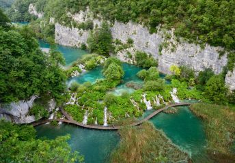 Día 13: NOVO MESTO - Parque nacional PLITVICE